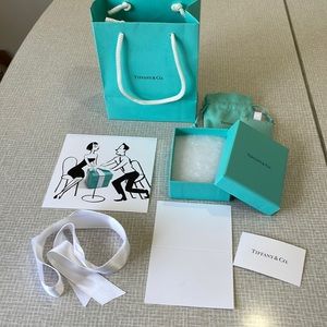 Tiffany & Co. gifting bundle! Bag, dust bag, card, earring holder, ribbon, & box